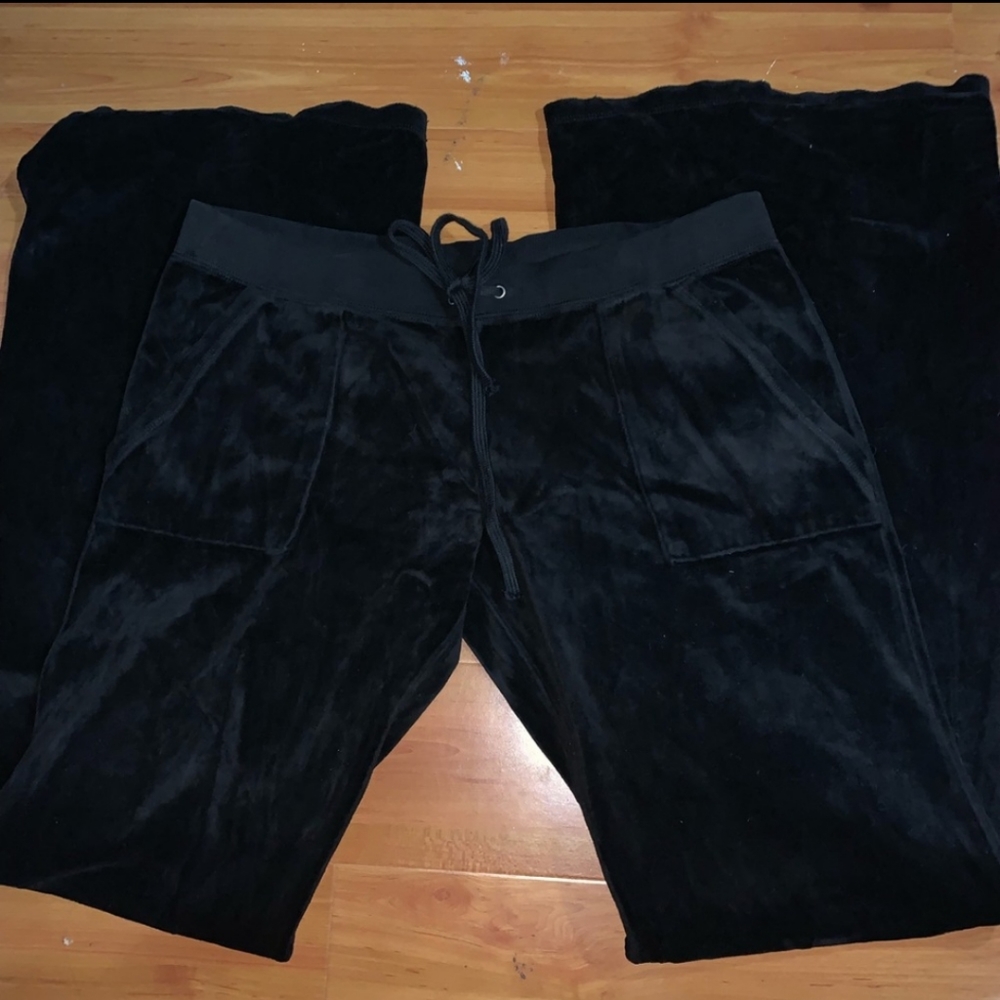 JUICY COUTURE VELOUR SWEATPANTS